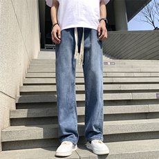 深蓝色