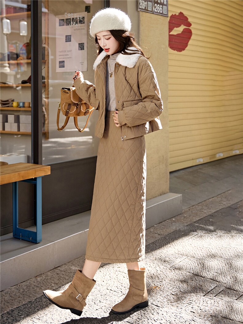 菱格羽绒服套装女秋冬高级感2025新款保暖带毛领套装裙两件套,女装套装/套裙,冬木谷雨