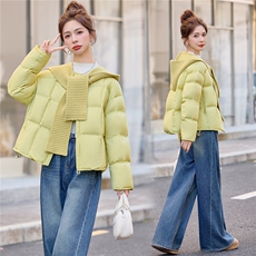 90%白鸭绒2025年冬季休闲短款羽绒服配送针织帽子，女装羽绒服，米雪儿