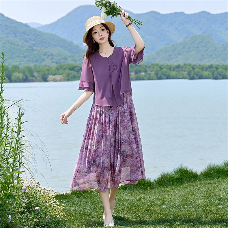 妈妈秋装2024新款中年t人连衣裙中老年女夏季洋气减龄裙,女装连衣裙,衣之秀