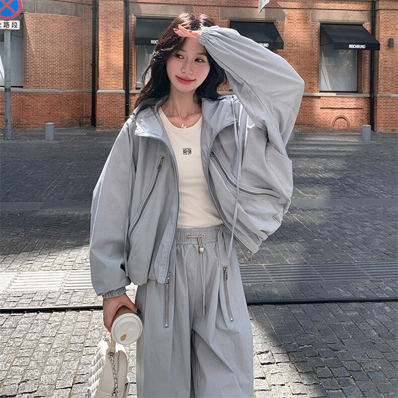 2025秋款宽松少女感外套运动蝙蝠袖+直筒裤套装,女装套装/套裙,纯色衣恋