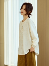 重工刺绣新中式白色衬衫女2026春季新款提花长袖内搭圆领衬衣上衣，女装衬衫，梦懿尔