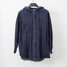 2021春季新款时尚舒适拼接袖休闲连帽牛仔衬衫，女装衬衫，小林双子