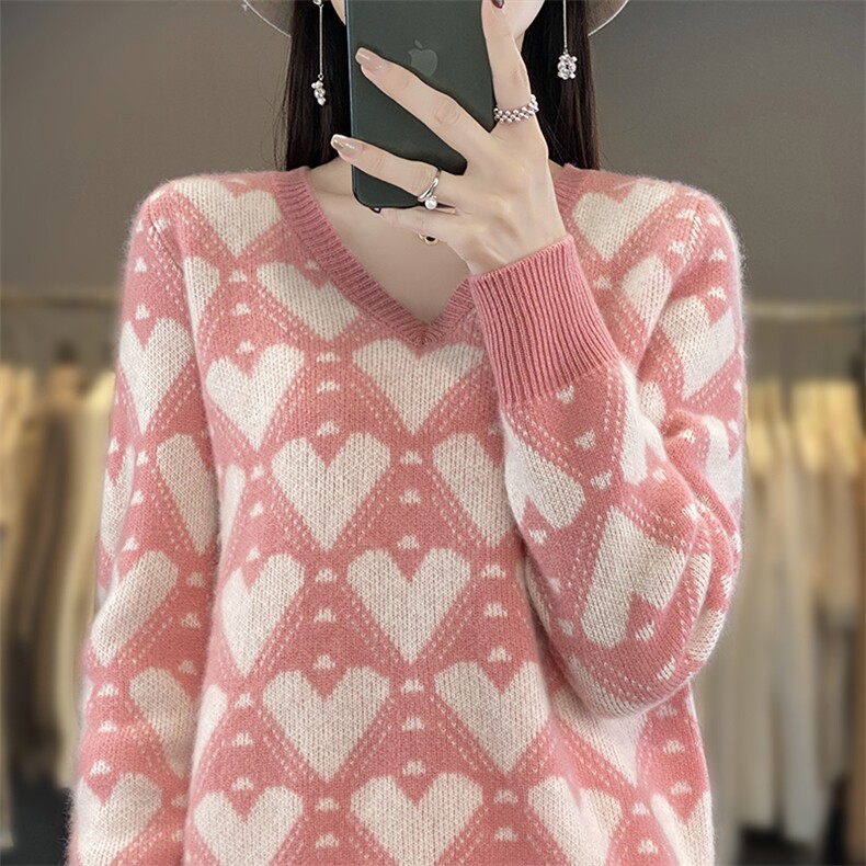 25秋冬V领爱心拼色图案100%纯羊毛衫女韩版长袖羊绒衫针织打底衫，女装羊毛衫，邓利维