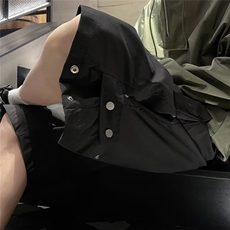 黑色