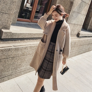 现货 8511B-9890 2021新款人字纹毛呢外套女图片