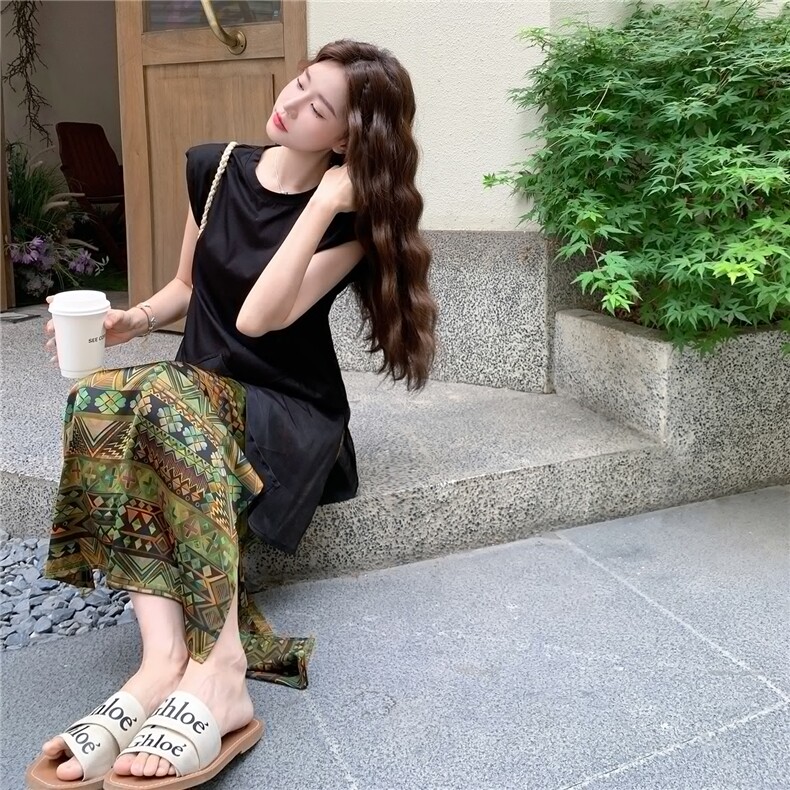 黑色设计感薄纱拼接T恤套装裙女2025夏法式复古印花半身裙两件套,女装套装/套裙,2B237