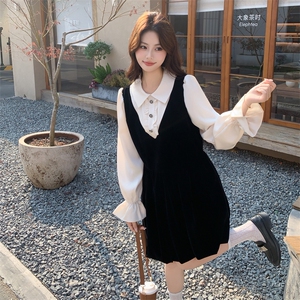 26春新款现-赫本风简约休闲丝绒连衣裙2608-P160K258图片