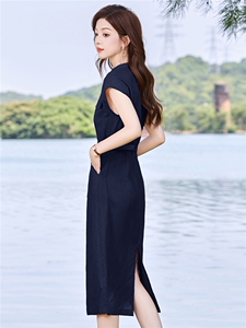 巨好看的连衣裙女2025夏季穿搭新款今年流行爆款气质大方得体裙子图片