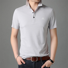 灰色