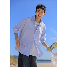 蓝色