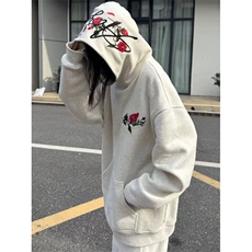 灰色