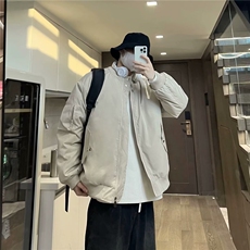 卡其色