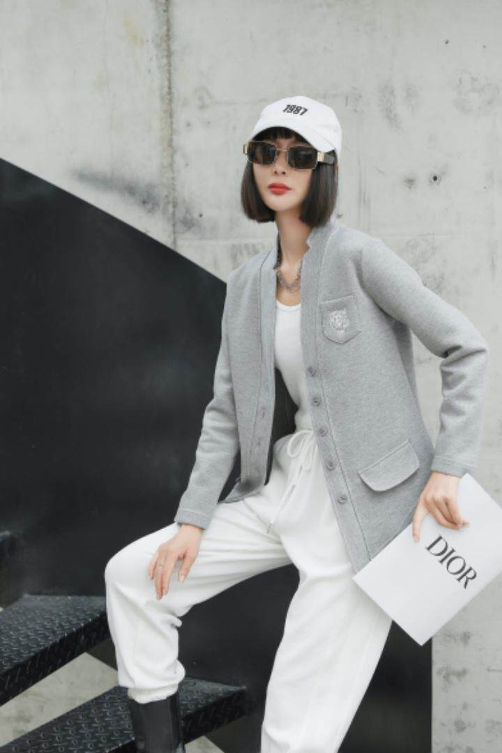 火爆热销中，俩色三码，加厚外套，其它，魅影菲怡