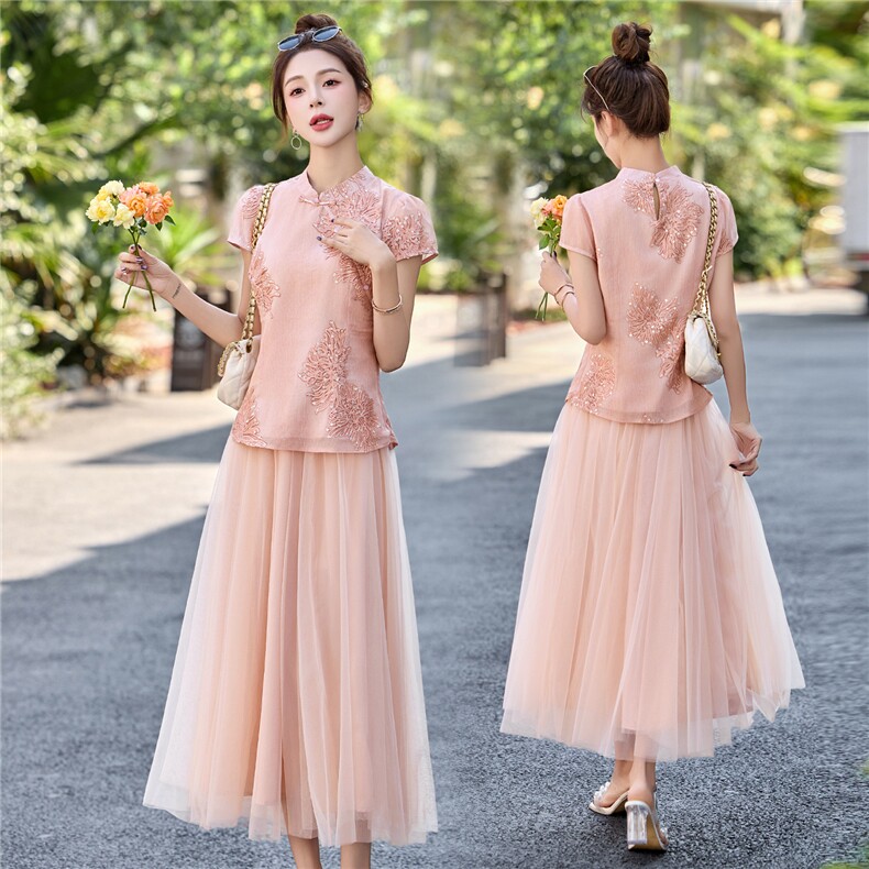 2025夏新款新中式国风高级感名媛重工刺绣亮片上衣网纱半身裙套装，女装套装/套裙，艾仟回(原伊仟回)