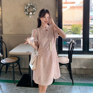 新中式盘扣收腰连衣裙女2025夏季新款气质温婉改良旗袍裙图片