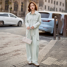 现货2026工装风翻领套装女春季宽松显瘦多口袋休闲运动减龄三件套，女装套装/套裙，涵誉