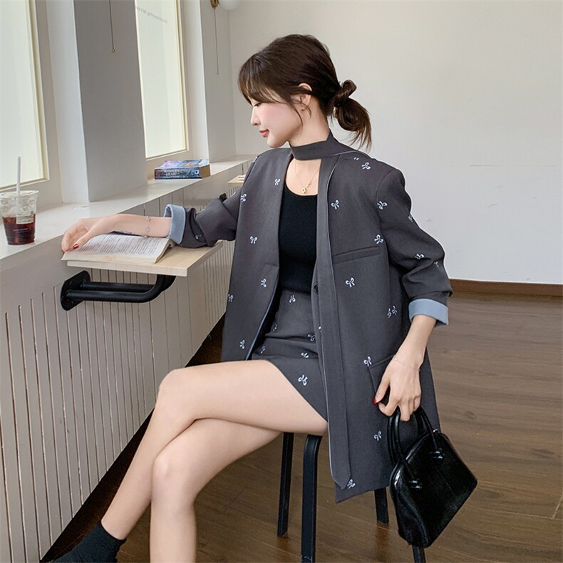 现货新款绣花西装套装2C0958979P185K268,女装套装/套裙,2C095