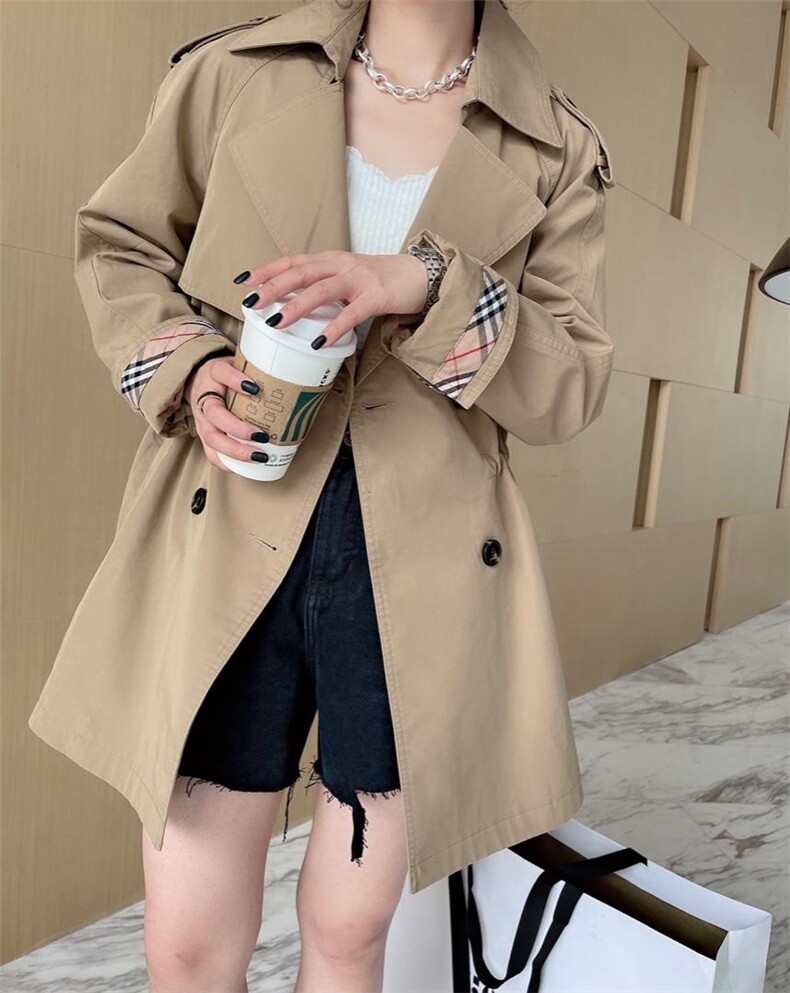 袖子拼格风衣，补单，女装风衣，麦缇诺