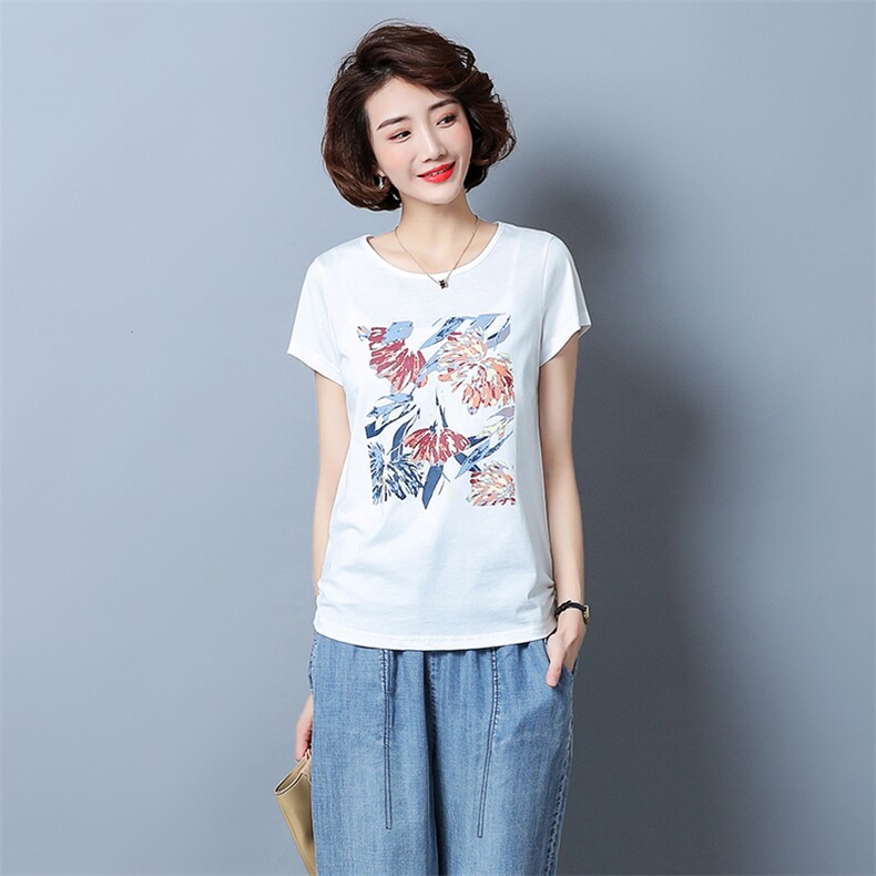 2021年夏季短袖短款T恤绣花圆领套头时尚气质百搭,女装T恤,独衣靓