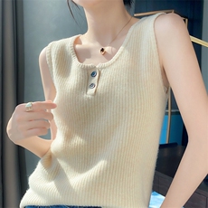 2025秋冬百搭时尚色系扣坑条背心舒适百搭,女装针织衫/毛衣,业大羊绒,清河羊绒市场 2025秋冬百搭时尚色系扣坑条背心舒适百搭,女装针织衫/毛衣,业大羊绒,清河羊绒市场