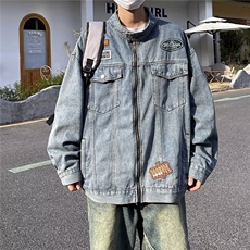 蓝色