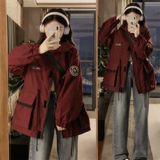 A395-P1082024连帽冲锋衣外套宽松休闲户外登山服男女情侣外套，女装短外套，星座911