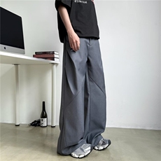 灰色