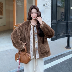咖色皮毛一体羊羔毛外套女冬季2025新款韩版高级感毛绒短款棉衣，女装毛呢外套，2C120