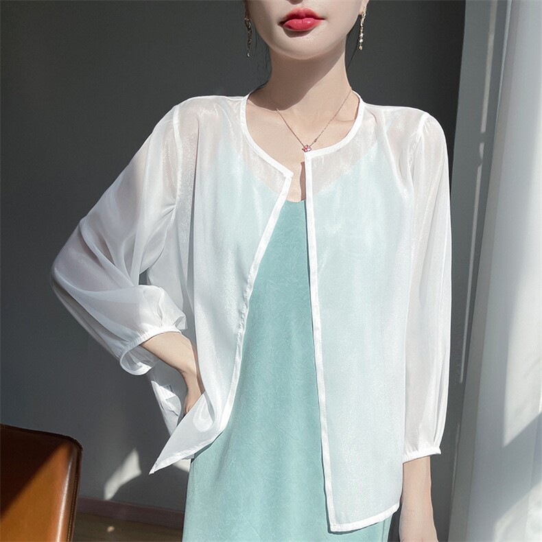 2025夏季新款冰丝吊带背心遮肚洋气宽松吊带上衣百搭休闲简约优雅，女装防晒衣，圣丽羊绒