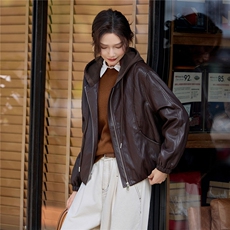 【大量现货】秋季女装新款时尚休闲连帽宽松高级感短款皮衣外套，女装皮衣，魅衣本色