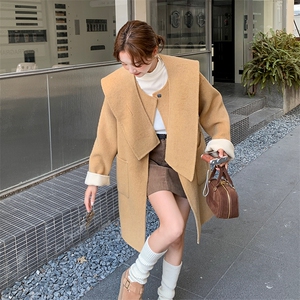 卡其色温柔系双面呢羊毛大衣外套女秋冬2025新款独特漂亮超火气质图片
