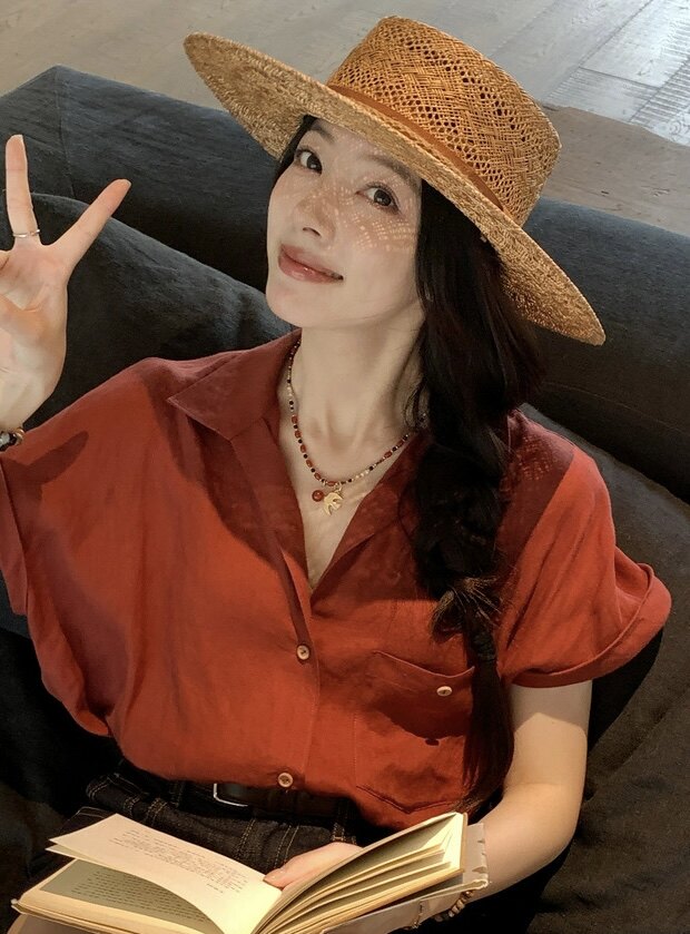 2025夏季轻薄微透松弛翻领短袖衬衫亚麻上衣,女装衬衫,湘姗