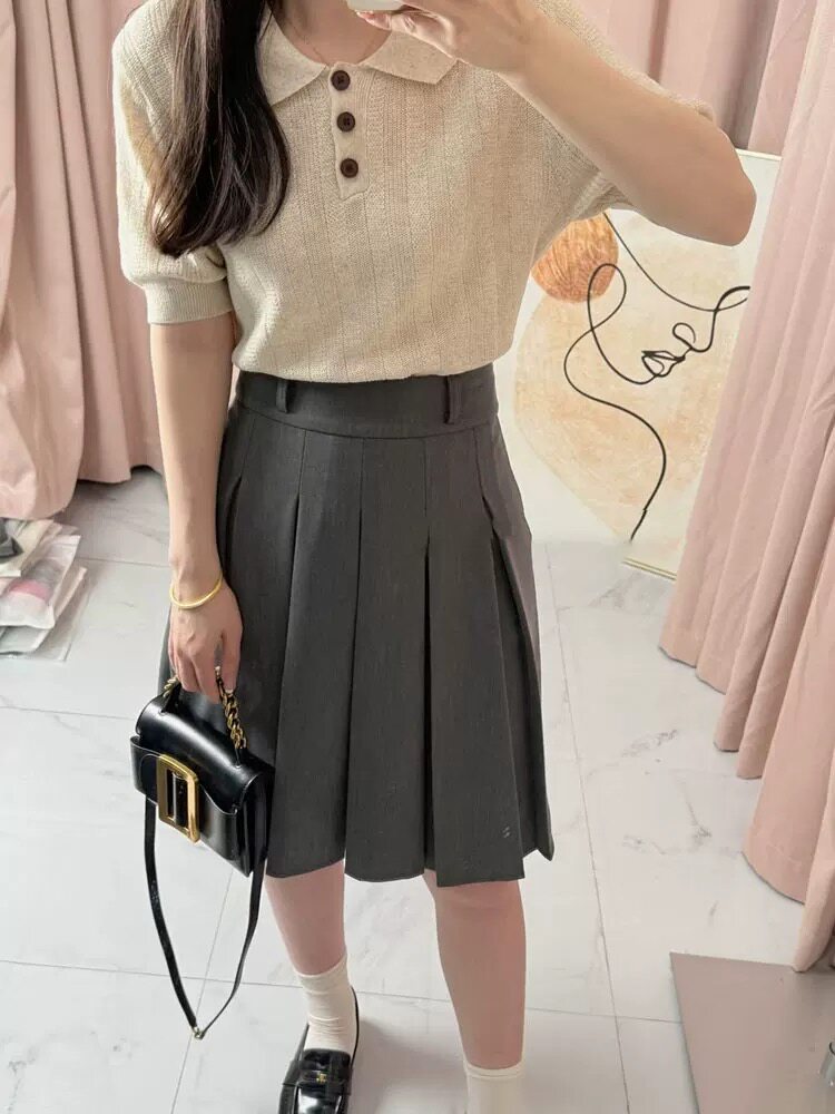 2025年秋季不连帽短袖纯色POLO领系扣时尚百搭简约大方，女装T恤，圣旺供货