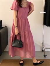 法式泡泡袖连衣裙夏季设计感众温柔高级感初恋裙子，女装连衣裙，香丽迪1