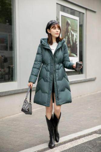 冬季羽绒服外套，女装羽绒服，恋语随风