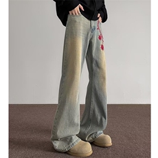 黄泥色