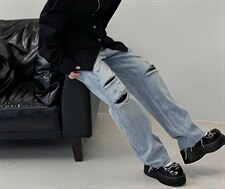 （现货）破洞牛仔裤，女装牛仔裤，UDF