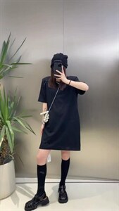 针织连衣裙,女装连衣裙,兰雨曦