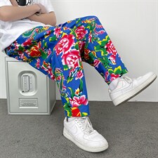 蓝色
