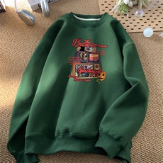 墨绿色