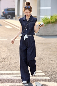 天丝牛仔套装女2025夏季新款薄款蕾丝拼接短袖上衣阔腿长裤两件套图片