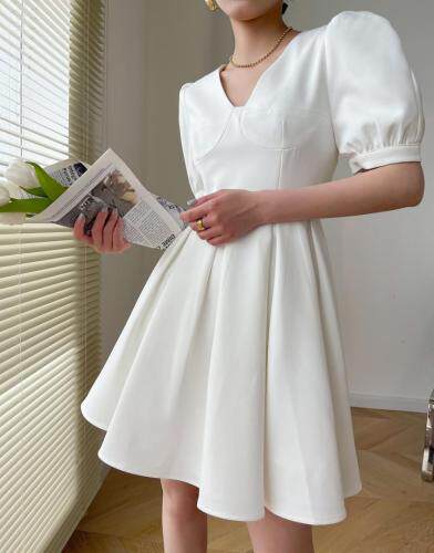 【夏季】现货泡泡袖收腰连衣裙，女装连衣裙，LION&CAT(2F)