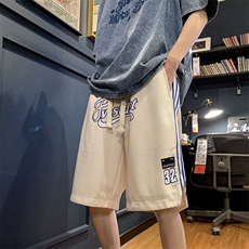 米白色