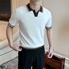 白色