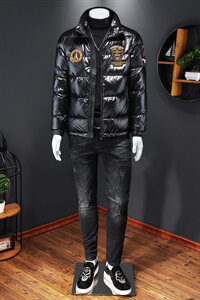 8003 冬季新款男士连帽亮面外套勋章保暖白鸭绒羽绒服图片