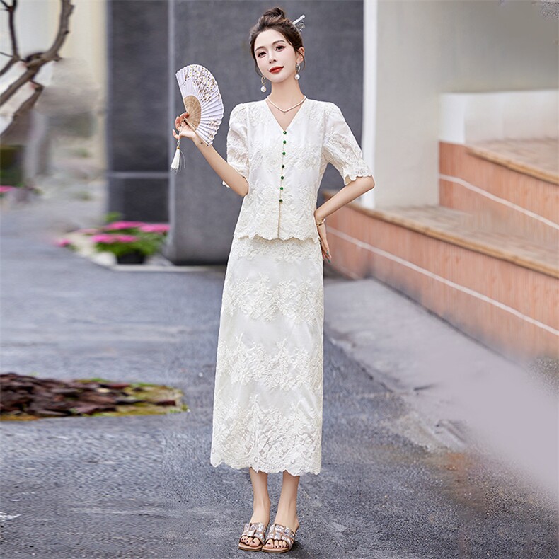 2024夏季新款刺绣提花小香风气质温柔两件套裙,女装套装/套裙,星期衣