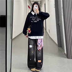 黑色