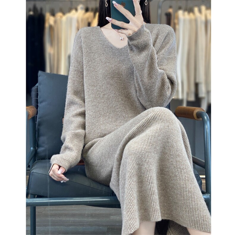 慵懒风套装女新款潮宽松显瘦V领羊毛衫配裙子两件套包臀裙套装图片