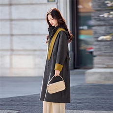 时尚撞色连帽披肩灰色毛呢外套女2025秋冬中长款系带收腰显瘦大衣，女装毛呢外套，素月